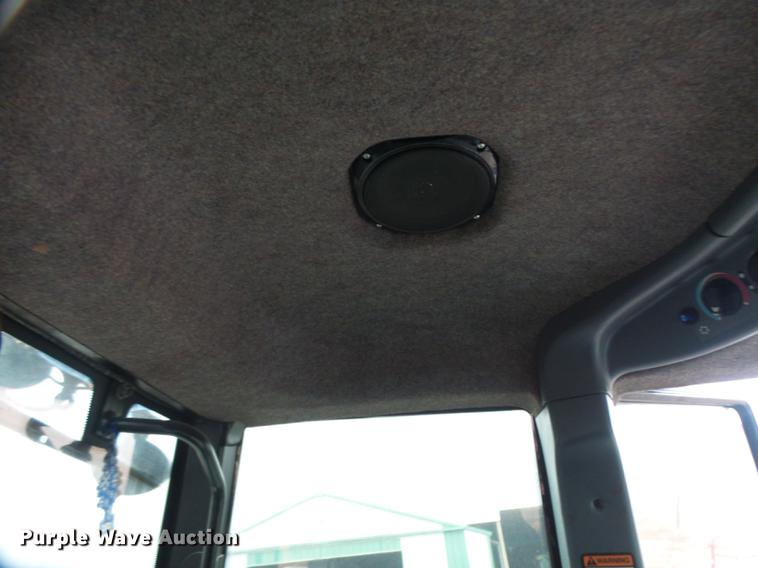 image for item DX9346 2009 GVM Prowler 9275 self-propelled applicator