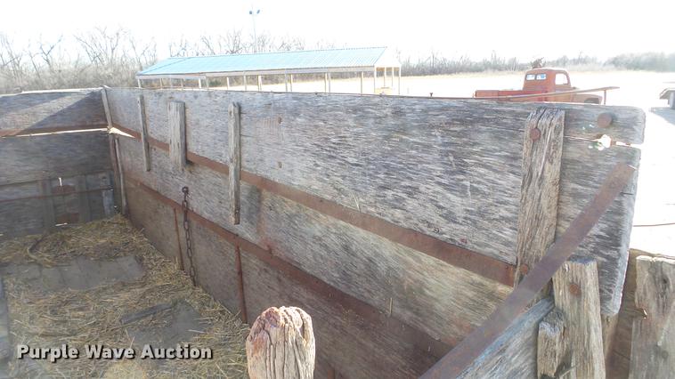 image for item DX9992 Hay wagon