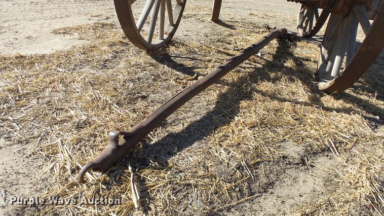 image for item DX9992 Hay wagon