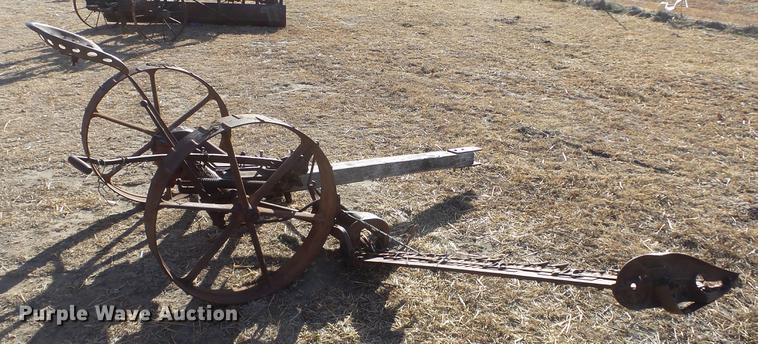 image for item DX9998 McCormick-Deering 7 sickle mower