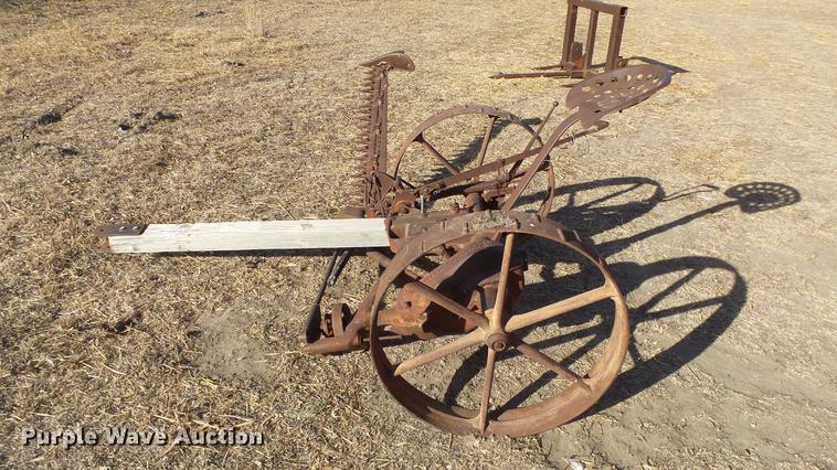 image for item DX9998 McCormick-Deering 7 sickle mower