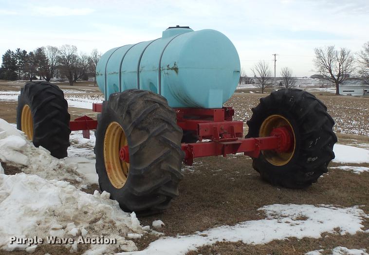 image for item EA9660 Poly tank