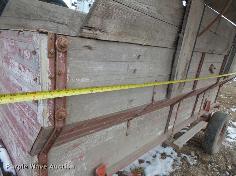 image for item EA9662 (2) grain wagons and hay trailer