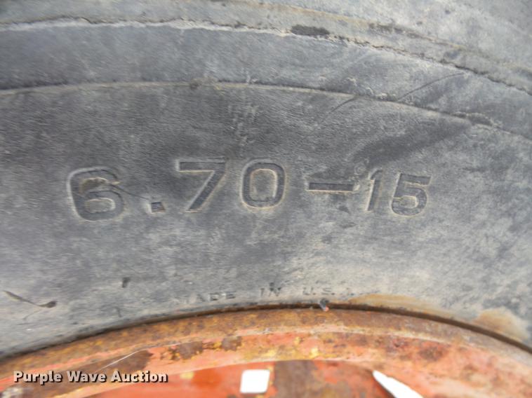 image for item EA9662 (2) grain wagons and hay trailer