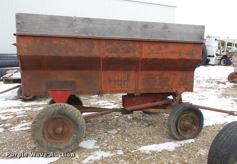 image for item EA9662 (2) grain wagons and hay trailer