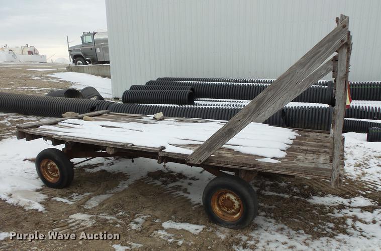 image for item EA9662 (2) grain wagons and hay trailer