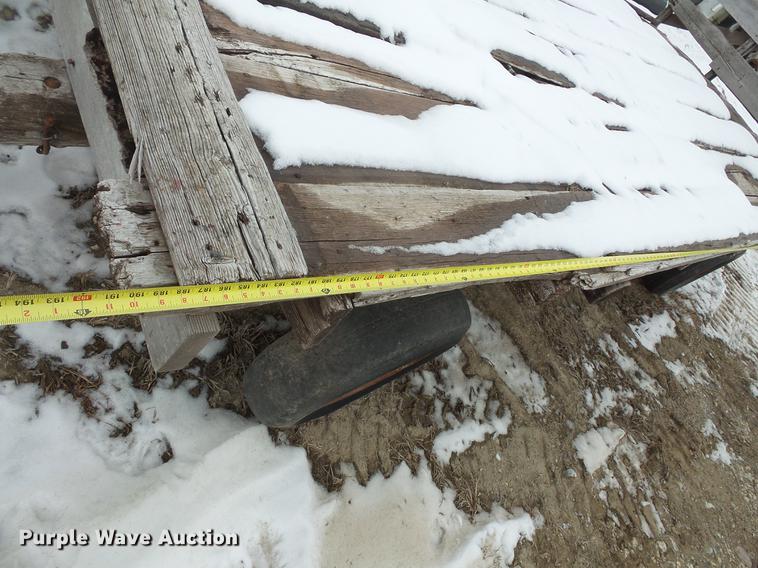 image for item EA9662 (2) grain wagons and hay trailer