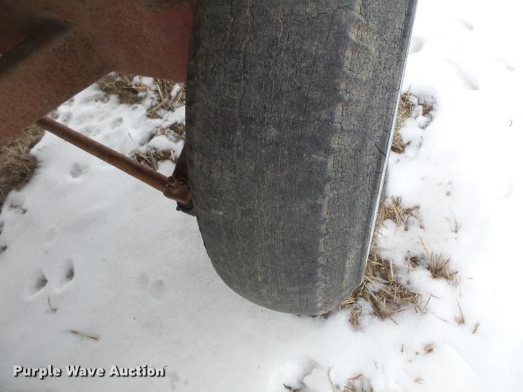 image for item EA9662 (2) grain wagons and hay trailer