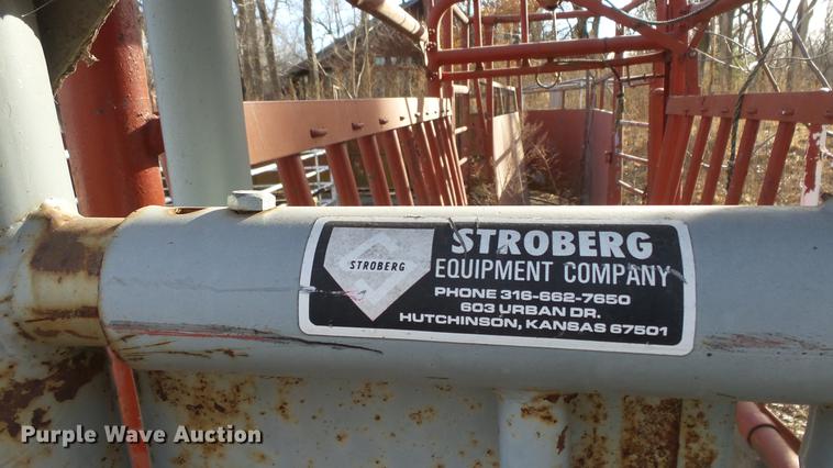 image for item EC9502 Strobert squeeze chute