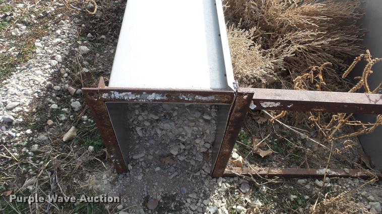 image for item EC9505 Grain legs