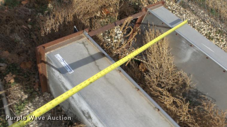 image for item EC9505 Grain legs