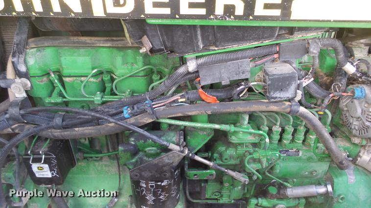 image for item EC9540 1999 John Deere 7810 MFWD tractor
