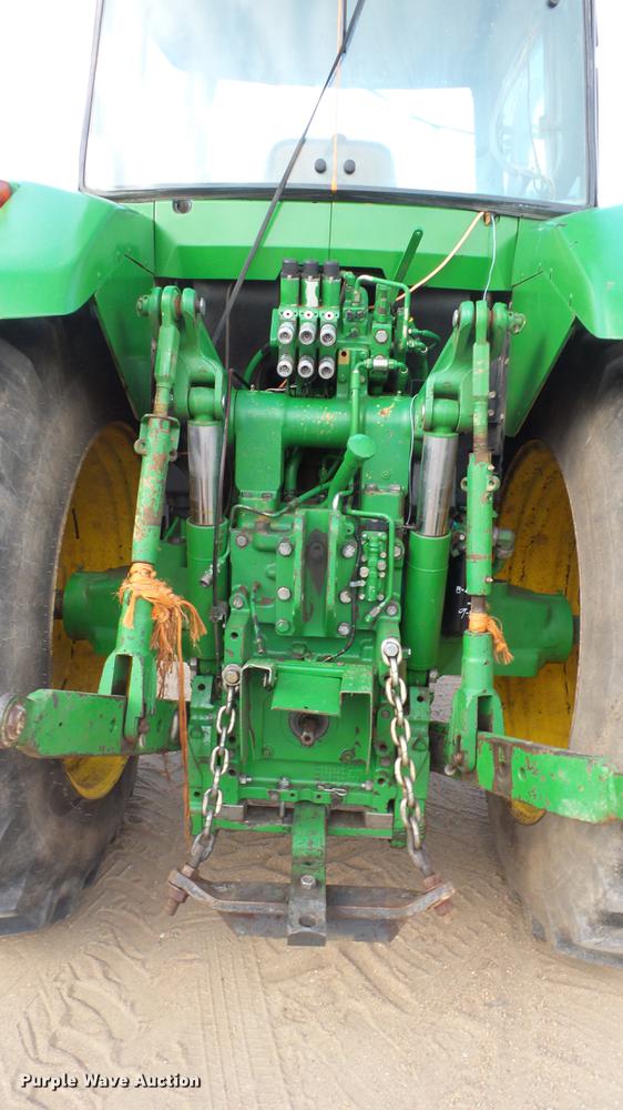 image for item EC9540 1999 John Deere 7810 MFWD tractor