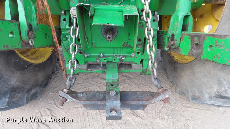 image for item EC9540 1999 John Deere 7810 MFWD tractor