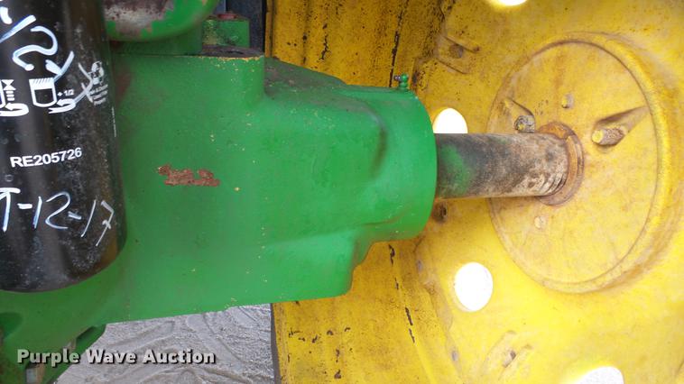 image for item EC9540 1999 John Deere 7810 MFWD tractor