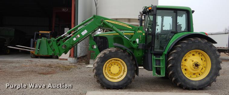image for item J5515 2007 John Deere 7220 MFWD tractor