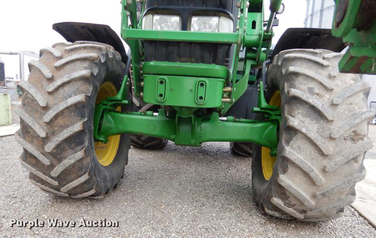 image for item J5515 2007 John Deere 7220 MFWD tractor