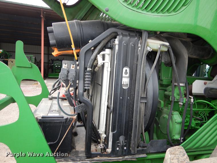 image for item J5515 2007 John Deere 7220 MFWD tractor