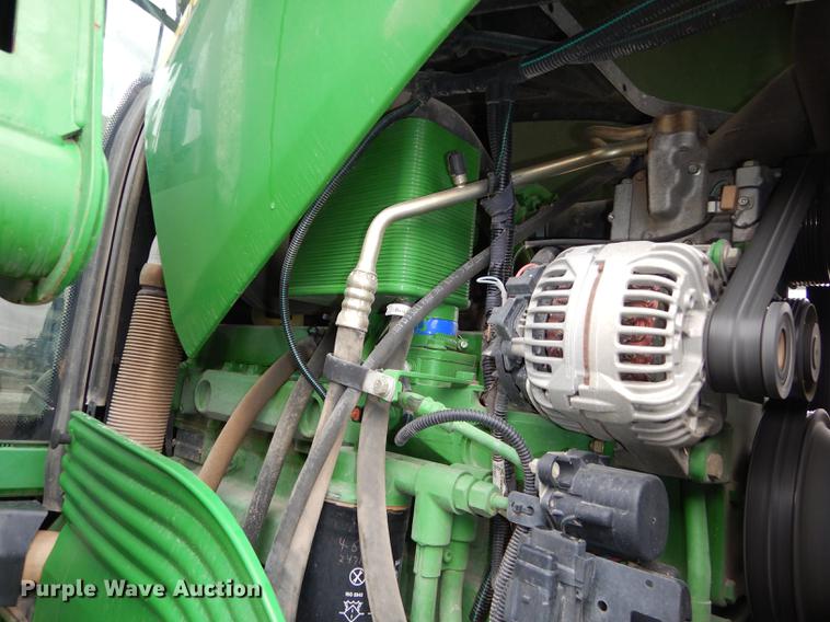 image for item J5515 2007 John Deere 7220 MFWD tractor