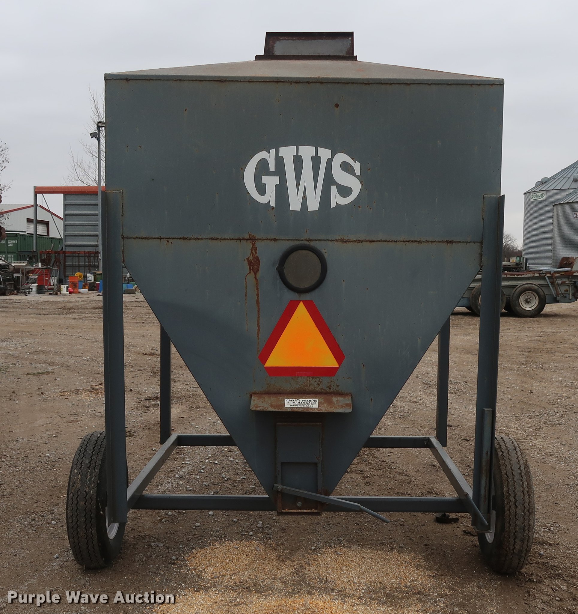 GWS feed cart in Odessa, MO Item DA6569 sold Purple Wave