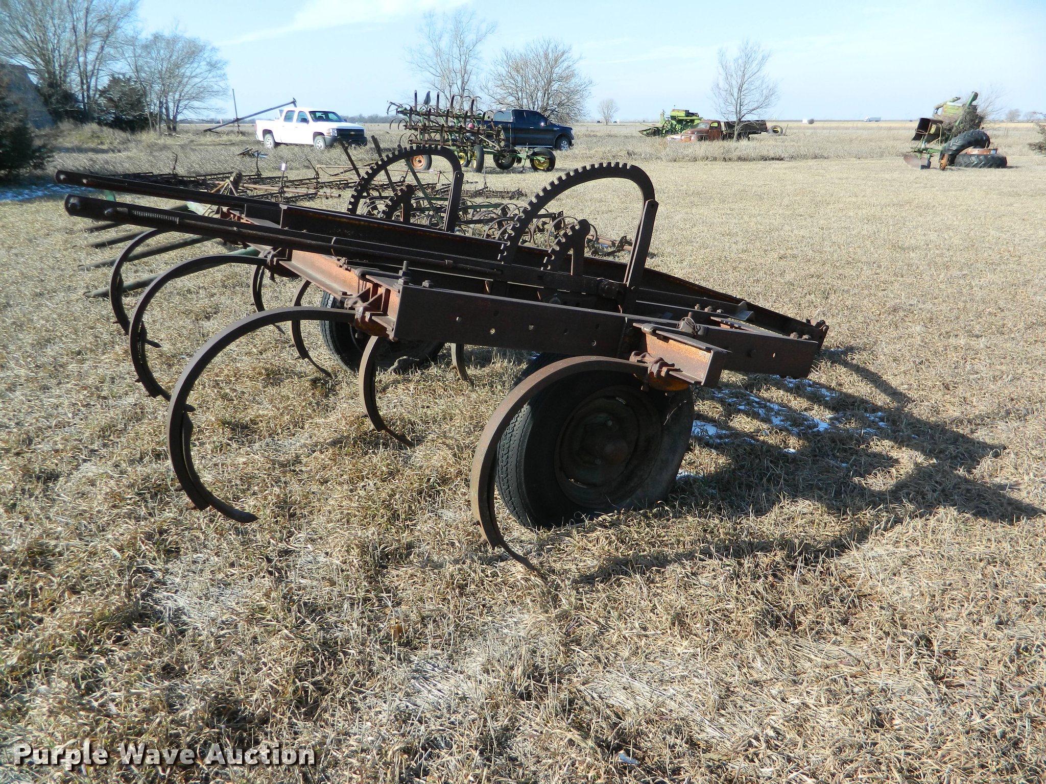 Graham Hoeme S chisel plow in Salina, KS Item DB6698 sold Purple Wave