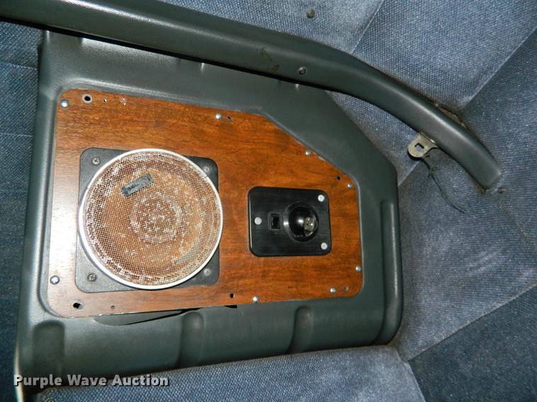 image for item DB6680 1989 Peterbilt 379 semi truck