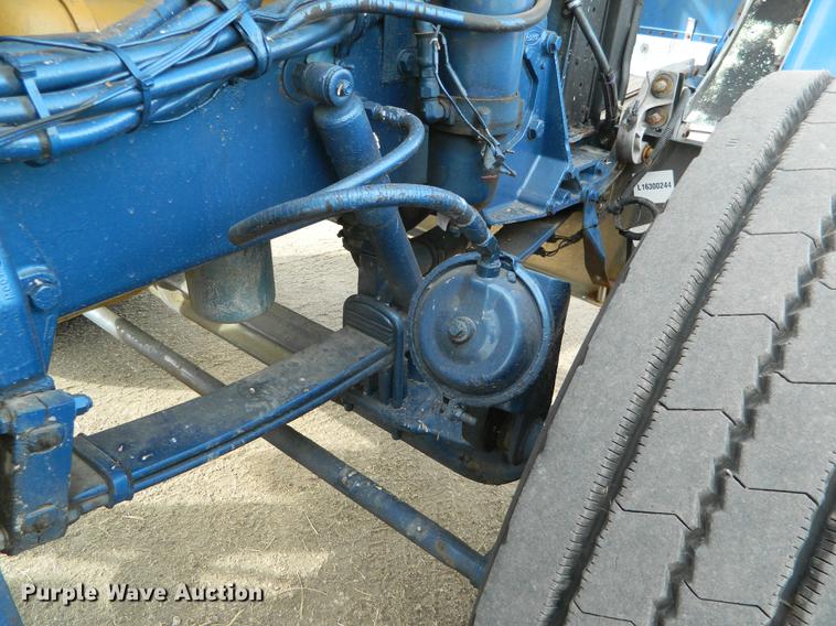 image for item DB6680 1989 Peterbilt 379 semi truck