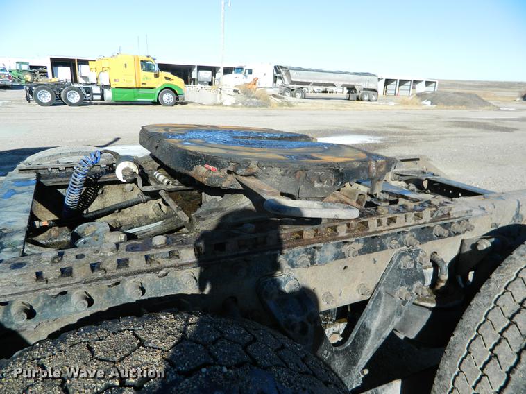 image for item DB6683 2006 Kenworth T600 semi truck