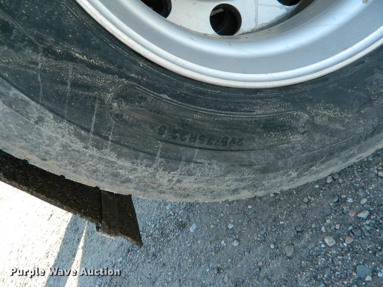 image for item DB6683 2006 Kenworth T600 semi truck