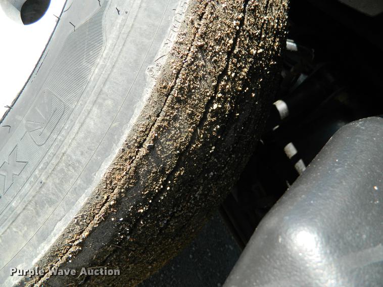 image for item DB6683 2006 Kenworth T600 semi truck