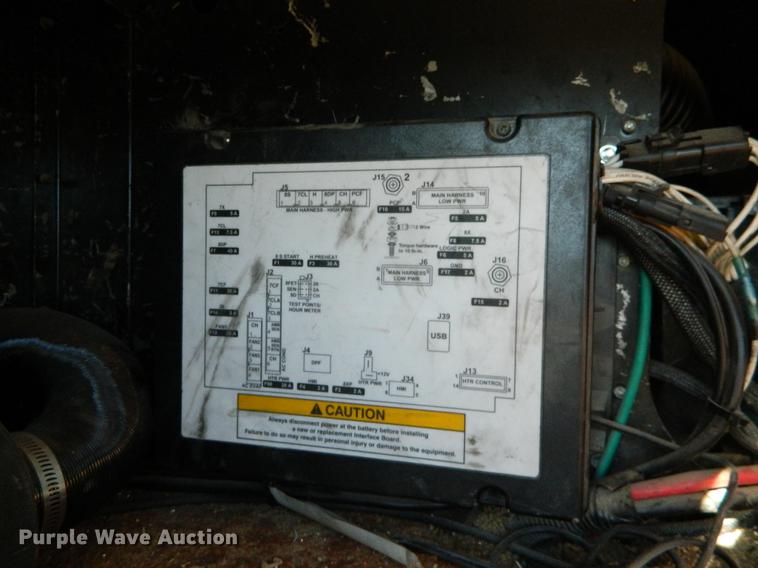 image for item DB6683 2006 Kenworth T600 semi truck