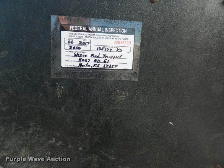 image for item DB6683 2006 Kenworth T600 semi truck