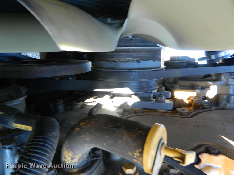 image for item DB6683 2006 Kenworth T600 semi truck