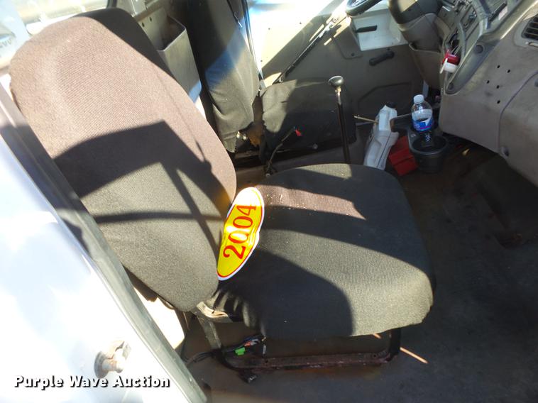 image for item DB7335 2004 Sterling 9500 semi truck