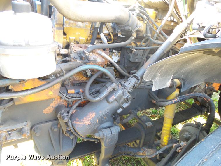 image for item DB7335 2004 Sterling 9500 semi truck