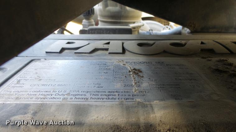 image for item DC0534 2014 Kenworth T660 semi truck