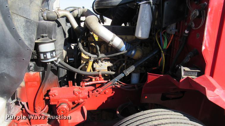 image for item DC2188 2006 International 9200i semi truck