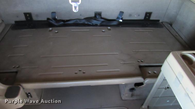 image for item DC2189 2007 International 9200i semi truck