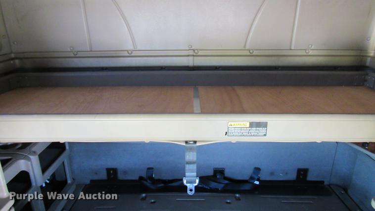 image for item DC2189 2007 International 9200i semi truck