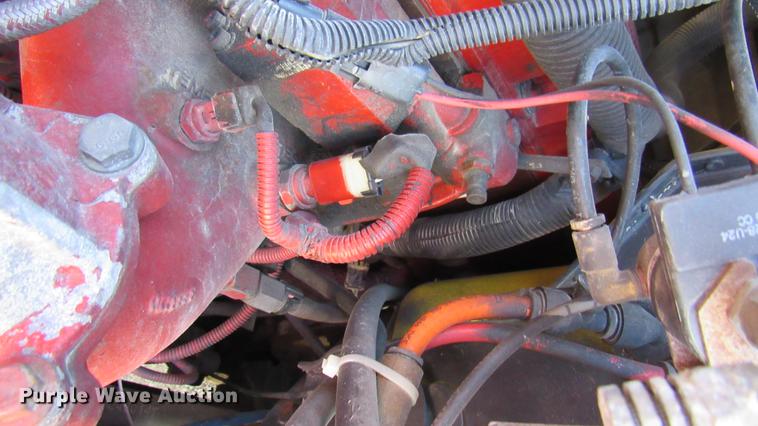 image for item DC2189 2007 International 9200i semi truck