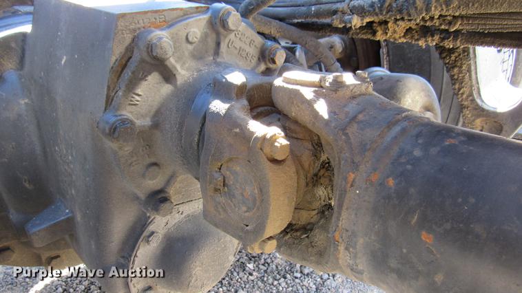 image for item DC2189 2007 International 9200i semi truck