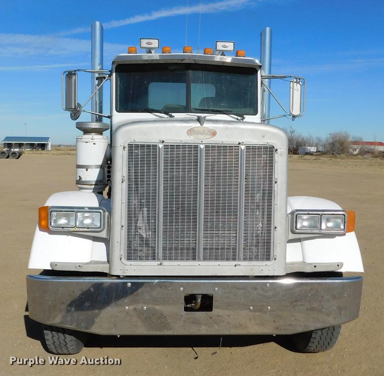 image for item DC8388 1994 Peterbilt 379 semi truck