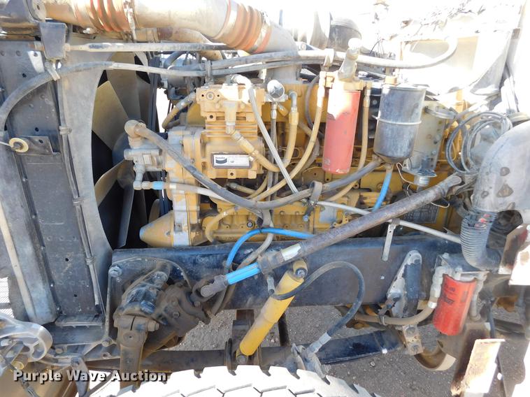 image for item DC8388 1994 Peterbilt 379 semi truck