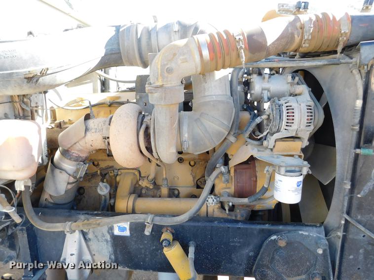 image for item DC8388 1994 Peterbilt 379 semi truck