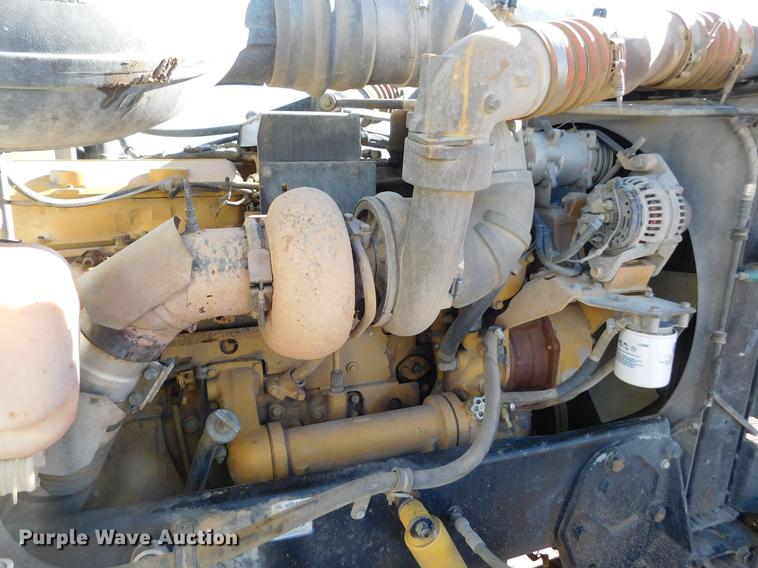 image for item DC8388 1994 Peterbilt 379 semi truck