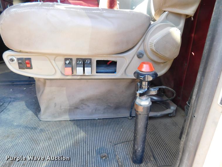 image for item DC8388 1994 Peterbilt 379 semi truck