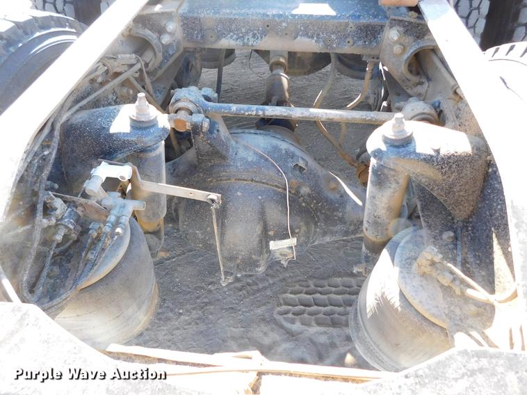 image for item DC8388 1994 Peterbilt 379 semi truck