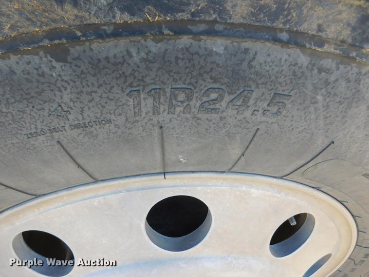 image for item DC8388 1994 Peterbilt 379 semi truck