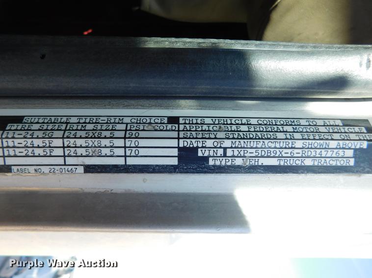 image for item DC8388 1994 Peterbilt 379 semi truck