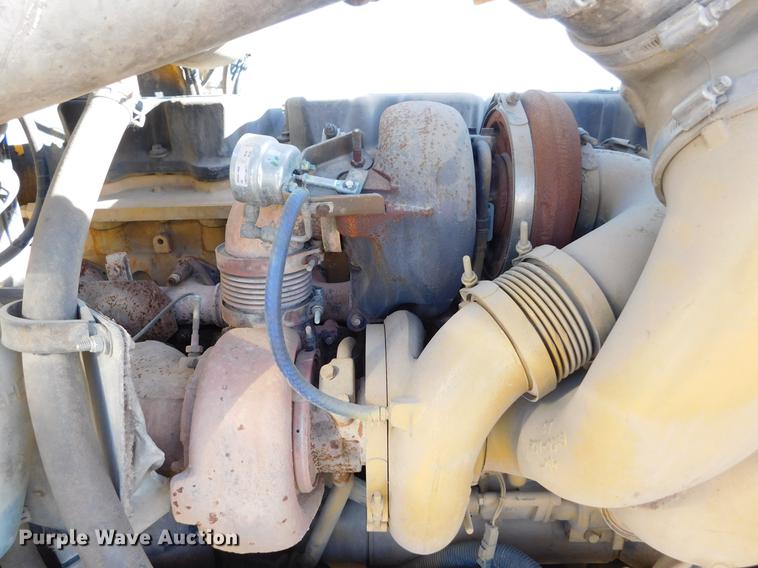 image for item DC8391 2006 Peterbilt 379 semi truck